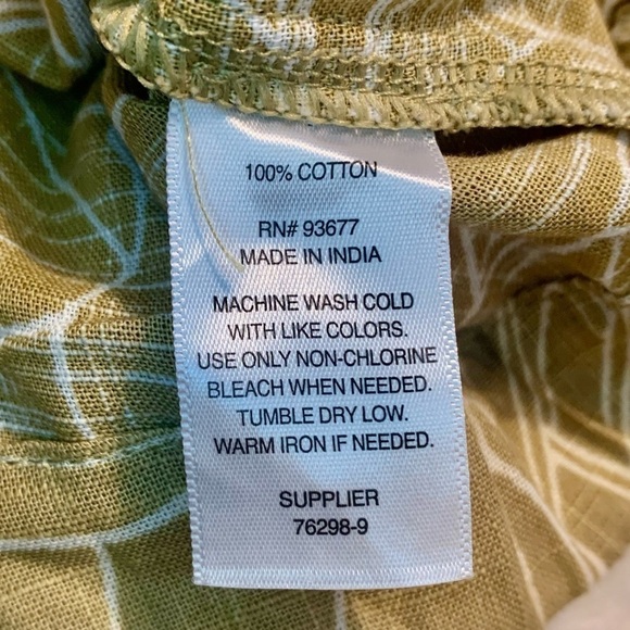 NWT a.n.a. Crop Top Medium Sonia Tropical Olive Mustard Yellow White Floral - Picture 9 of 13